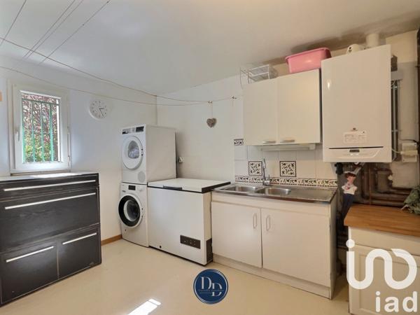 Maison traditionnelle 6 pièces de 148 m² à Châtel-Saint-Germain (57160)