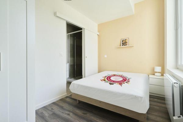 A LOUER : T1 à LILLE • RUE SOLFERINO - SEBASTOPOL • 635 € CC • Réf. 1501-8