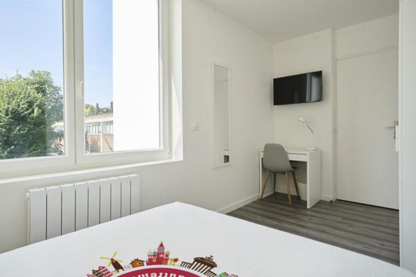 A LOUER : T1 à LILLE • RUE SOLFERINO - SEBASTOPOL • 635 € CC • Réf. 1501-8