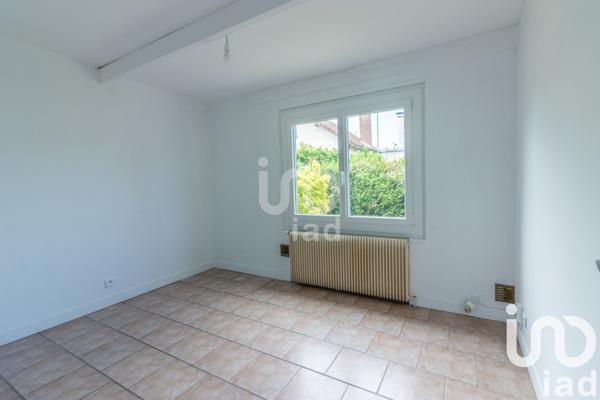 Maison 4 pièces de 96 m² à Houilles (78800)