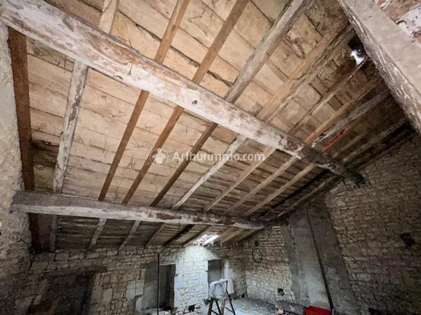 Vente Immeuble 6 pièces 146 m2 à Matha