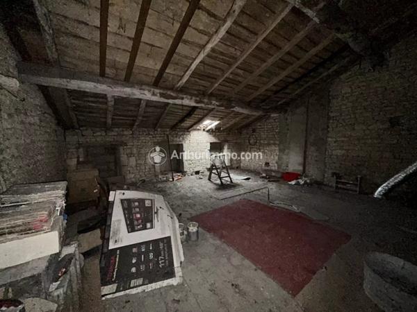 Vente Immeuble 6 pièces 146 m2 à Matha