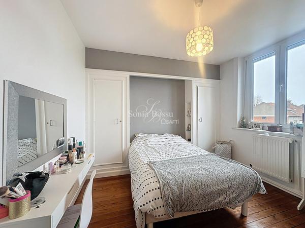 MAISON DE VILLE BEAU VOLUME 4 CHAMBRES