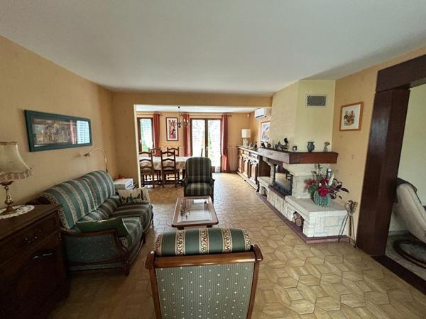 GRISY LES PLATRES MEME. PAVILLON AVEC SUITE PARENTALE EN RDC