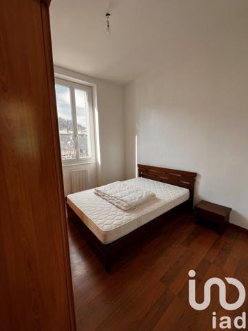 Appartement 4 pièces de 58 m² à Mont-Dore (63240)