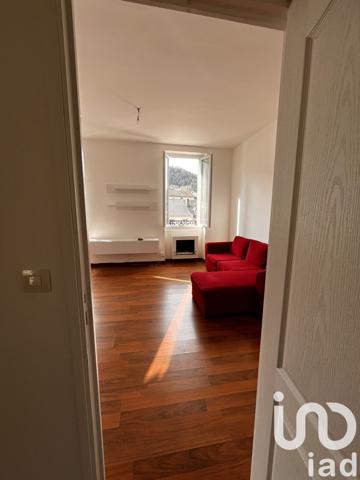 Appartement 4 pièces de 58 m² à Mont-Dore (63240)