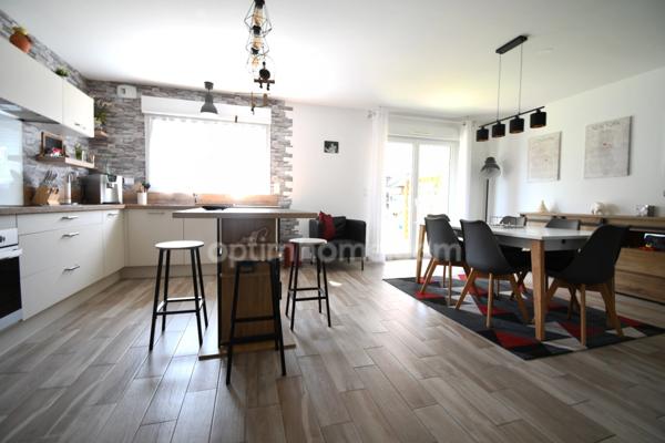 TRES BELLE MAISON INDIVIDUELLE DE 110M2 - TERRAIN 3 ARES 50