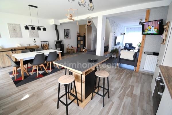 TRES BELLE MAISON INDIVIDUELLE DE 110M2 - TERRAIN 3 ARES 50