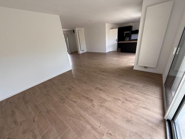 Maison Lannilis 5 pièce(s) 103 m2 Lannilis