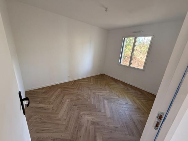 Maison Lannilis 5 pièce(s) 103 m2 Lannilis