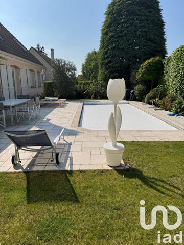 Maison à vendre 6 pièces 193 m² Noisy-le-Roi