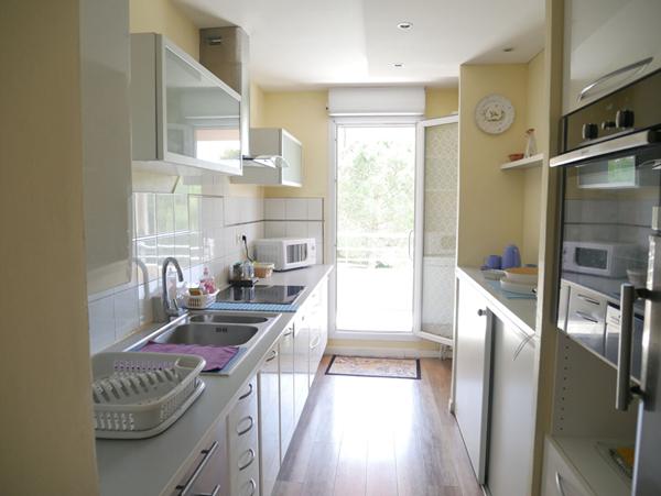 Appartement T4 de 78 m² avec grande terrasse,balcon et parking privatif