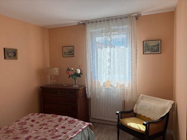 Appartement T4 de 78 m² avec grande terrasse,balcon et parking privatif