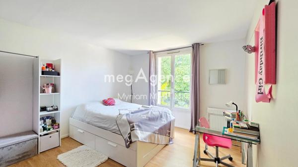 Maison à SAINT-PRIX, 95390 - 7 pièces 157m²