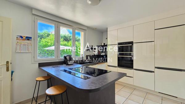 Maison à SAINT-PRIX, 95390 - 7 pièces 157m²