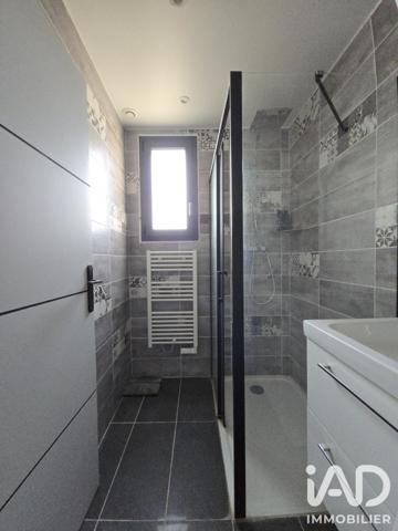 Maison à vendre 4 pièces 79 m² Saint-Pardoux-Isaac