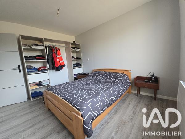 Maison à vendre 4 pièces 79 m² Saint-Pardoux-Isaac