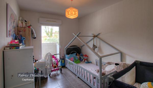 Appartement T3 BIS  pièces SAINT MARTIN DE CRAU (13)