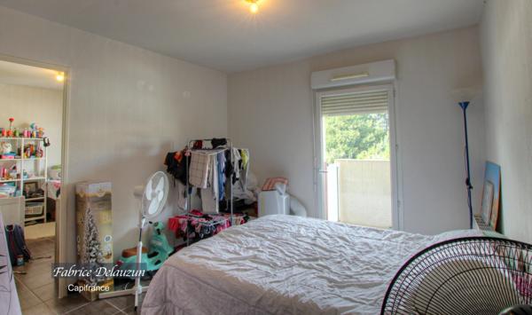 Appartement T3 BIS  pièces SAINT MARTIN DE CRAU (13)