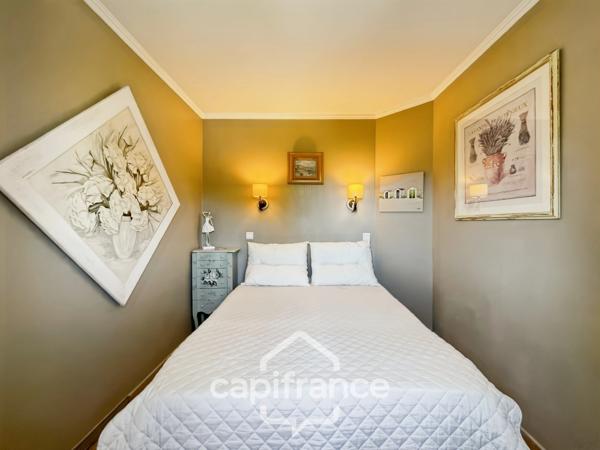 PONT ROYAL — UN APPARTEMENT SIGNATURE AVEC VUE,CLIMATISE , TERRASSE ET 6 COUCHAGES , 2ème et dernier étage sur le lac