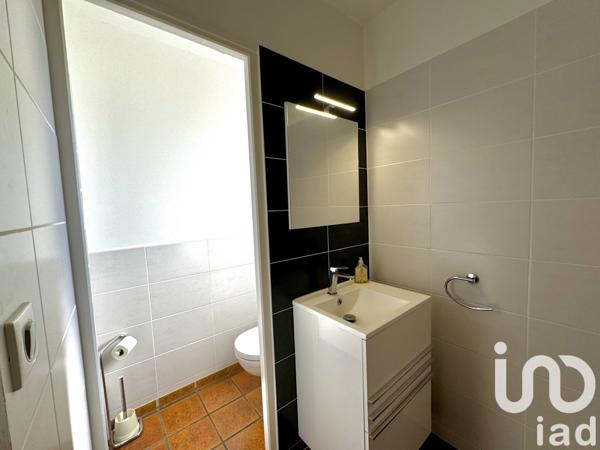 Maison traditionnelle 6 pièces de 175 m² à Saint-Clément (89100)