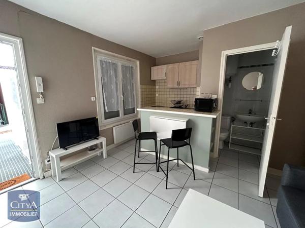 Appartement à louer 1 pièce 16.76m²