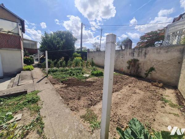 MAISON  - A VENDRE - MONTOIRE/ LOIR ( 41800)