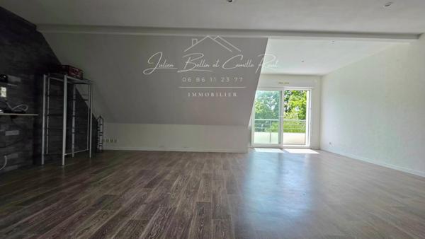 Appartement à PLOEREN (56880)