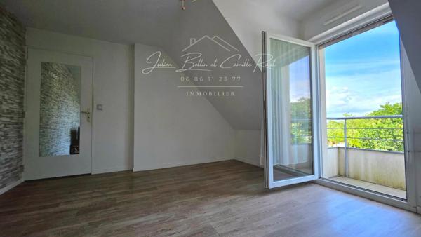Appartement à PLOEREN (56880)