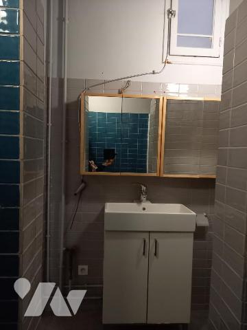 Sure la commune de PARIS 13ème arrondissement (75013) Appartement de 2 pièces principales et cave