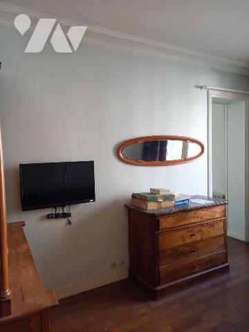 Sure la commune de PARIS 13ème arrondissement (75013) Appartement de 2 pièces principales et cave