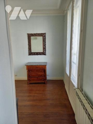 Sure la commune de PARIS 13ème arrondissement (75013) Appartement de 2 pièces principales et cave