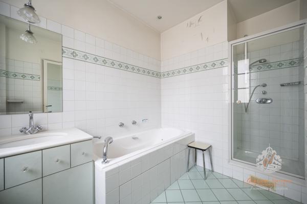 Neuilly-sur-Seine (92200) Neuilly-sur-Seine/Saint-James/Pont de Neuilly/Longchamp – Appartement de 5 pièces de 164,30 m² – 3/4 chambres