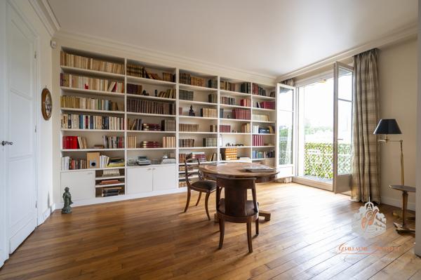 Neuilly-sur-Seine (92200) Neuilly-sur-Seine/Saint-James/Pont de Neuilly/Longchamp – Appartement de 5 pièces de 164,30 m² – 3/4 chambres