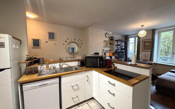 Appartement à louer    3 pièces • 53,96 m2 Lyon 9