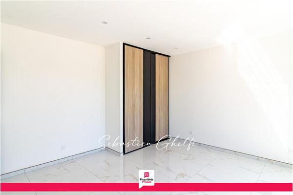 proche de BLOIS maison de plain-pied avec 2 chambres-2 terrasses-jardin