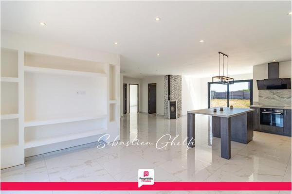 proche de BLOIS maison de plain-pied avec 2 chambres-2 terrasses-jardin