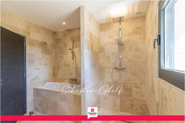 proche de BLOIS maison de plain-pied avec 2 chambres-2 terrasses-jardin
