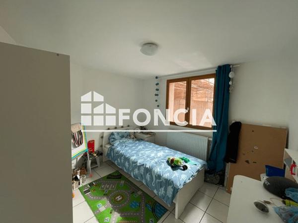 Location Appartement 4 pièces 75.6 m² - 17-19 RUE MONTGOLFIER Annonay 07100