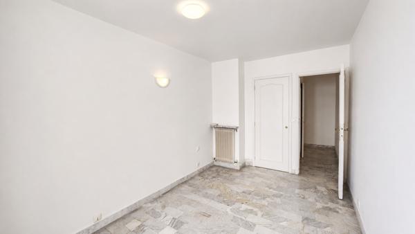 Grand 4 pièces avec 2 terrasses, vue mer garage et cave