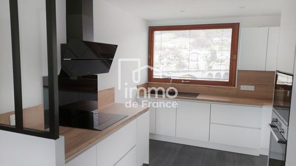 Appartement Valserhone 3 pièce(s) 82.88 m2