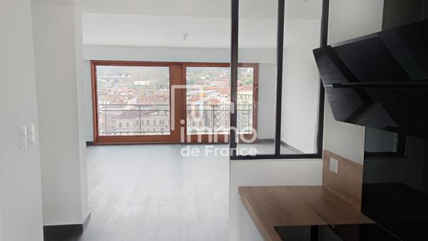 Appartement Valserhone 3 pièce(s) 82.88 m2