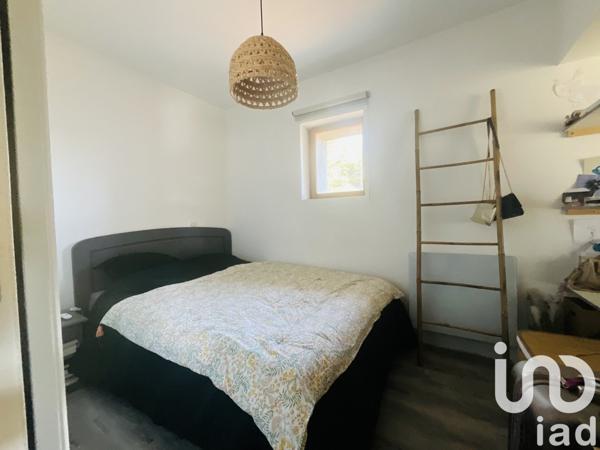 Appartement 3 pièces de 75 m² à Avèze (30120)