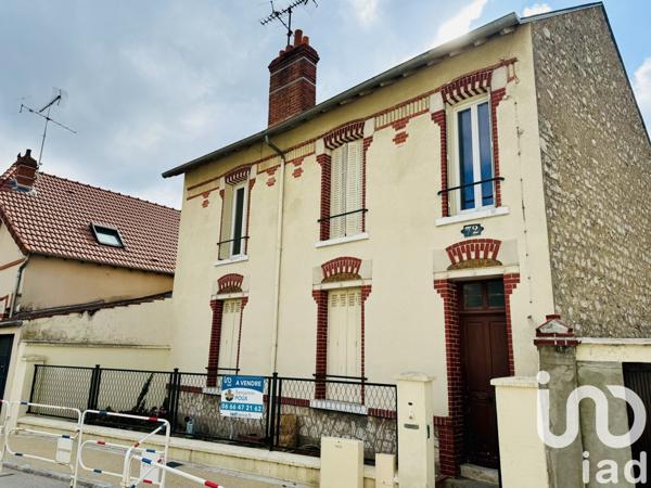 Maison de ville 9 pièces de 182 m² à Orléans (45000)