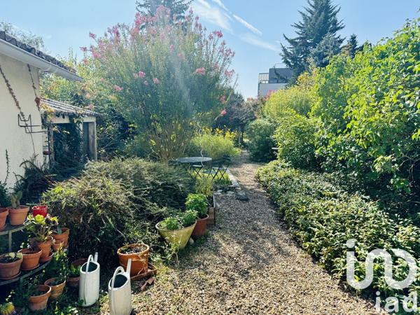 Maison de ville 9 pièces de 182 m² à Orléans (45000)