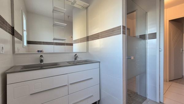 Maison Olonne sur Mer 4 pièces 95.33 m² 3 chambres 2 km YLIUM