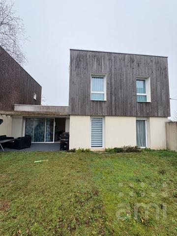 MAISON TYPE IV - CHASSENEUIL DU POITOU