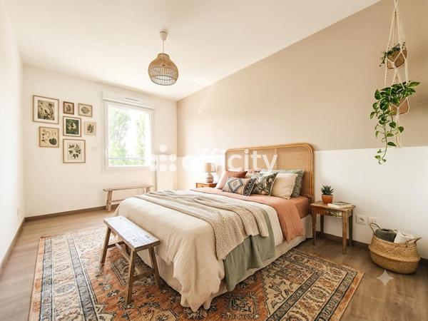Appartement
         3 pièces
        - 68 m² 254 500 € *