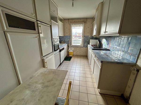 Appartement Poissy 5 pièce(s) 111 m2 €557 000 ** - Référence 9040