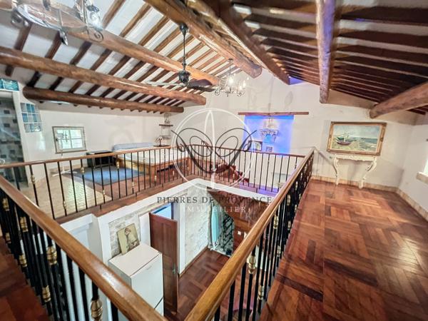 Pernes-les-Fontaines (84210) À vendre à Pernes-Les-Fontaines (84) : mas ancien